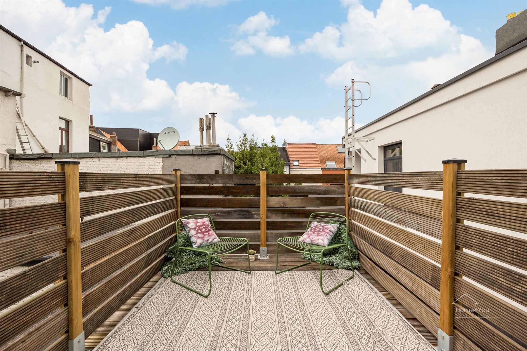 Uniek herenhuis in 't Groen Kwartier foto 24