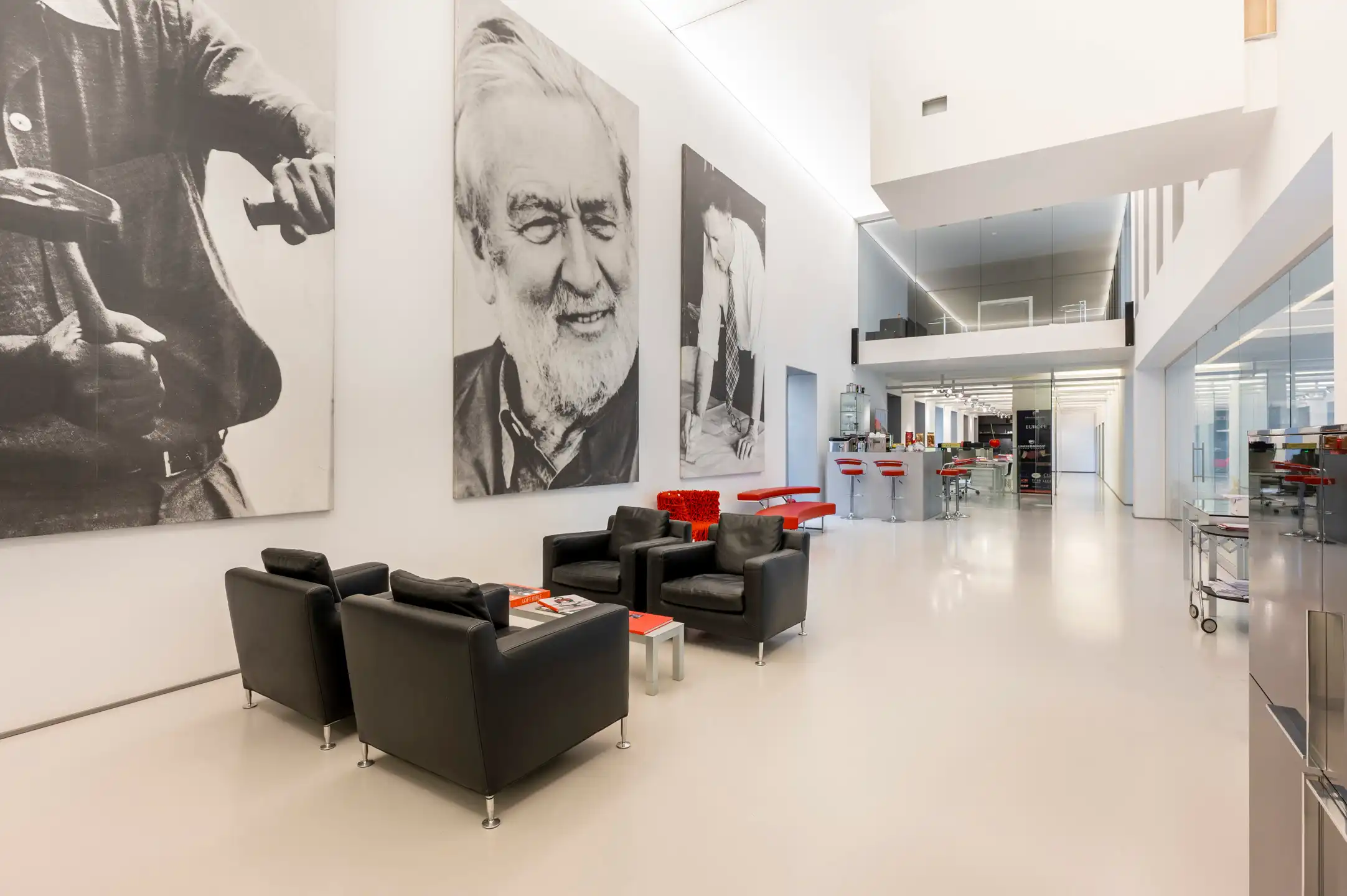 ANTWERPEN - Ultieme ruimte  foto {{pictureIndex}}