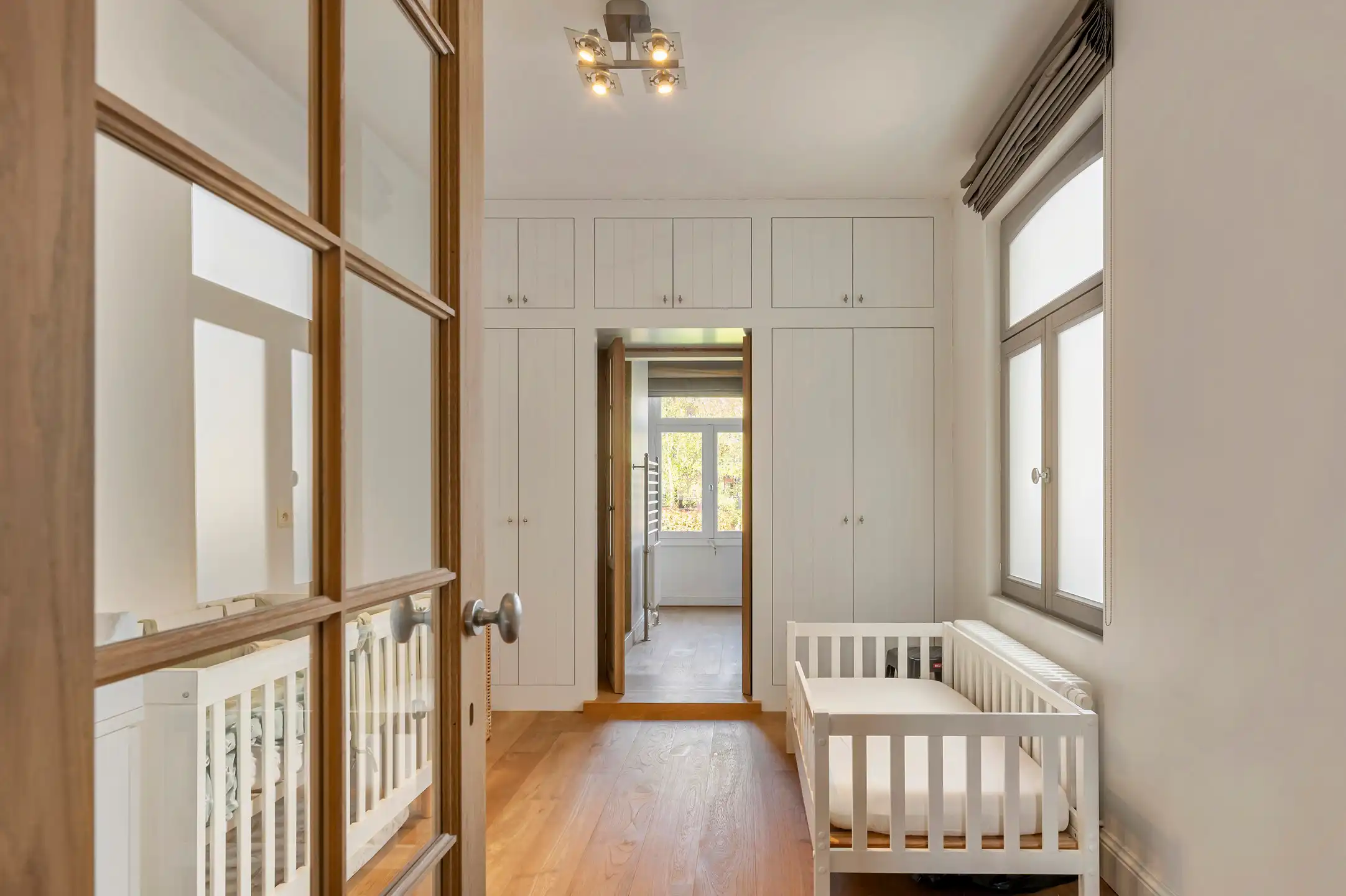 Charmant Authentiek Herenhuis in het centrum van Brasschaat! foto 11