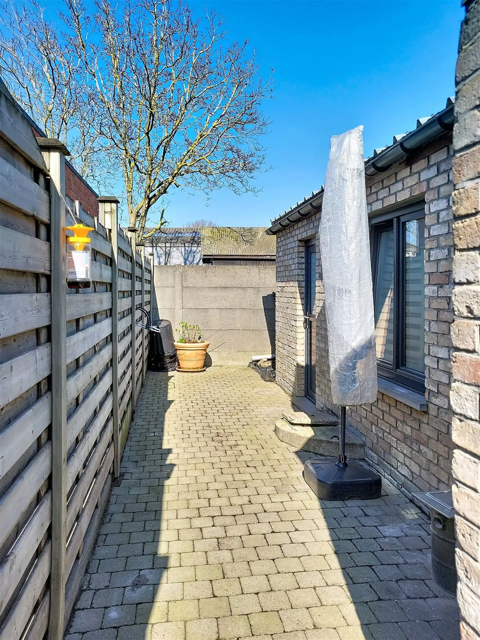 woning met 4 slaapkamers en eigen staanplaats ! foto 12