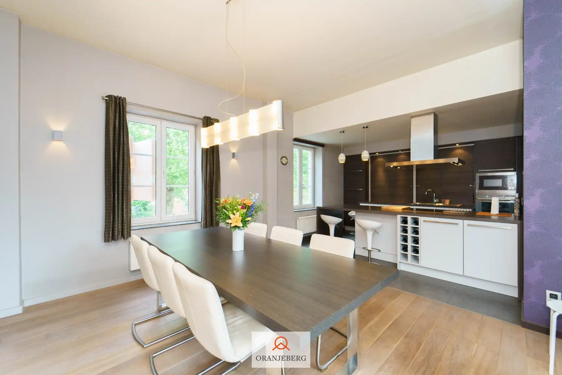 Leuke woning tussen Prinsenhof en Begijnhof aan het water foto 9