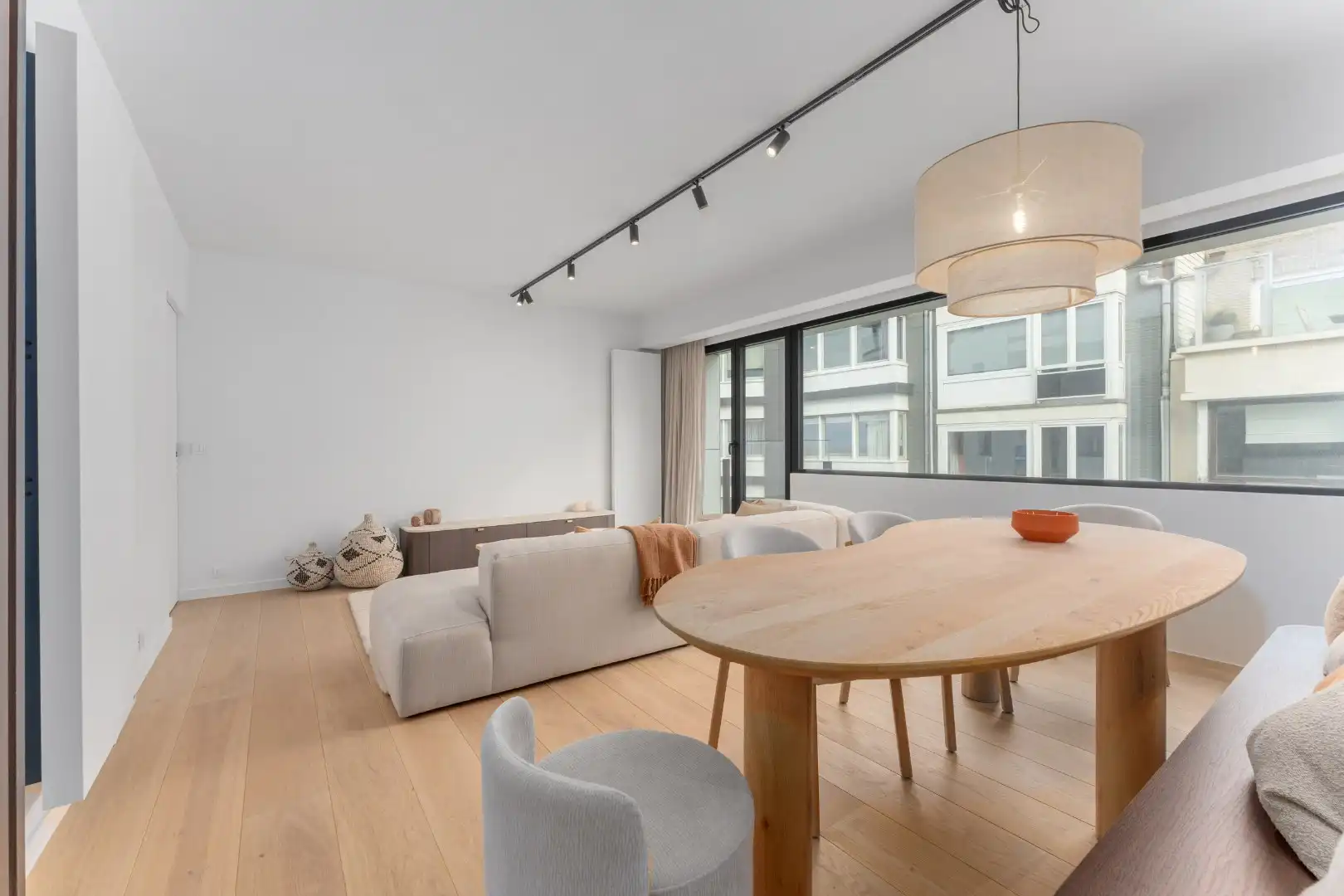 Gerenoveerd appartement aan de Zeedijk in het Zoute foto 5