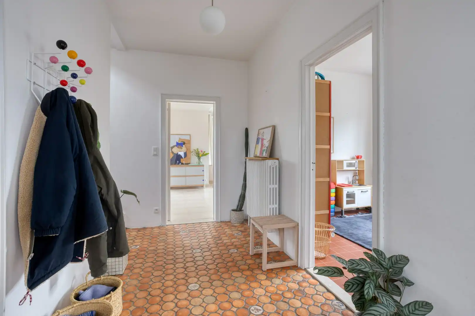 Authentieke en karaktervolle VILLA in residentiële, groene omgeving 1650 BEERSEL foto 7