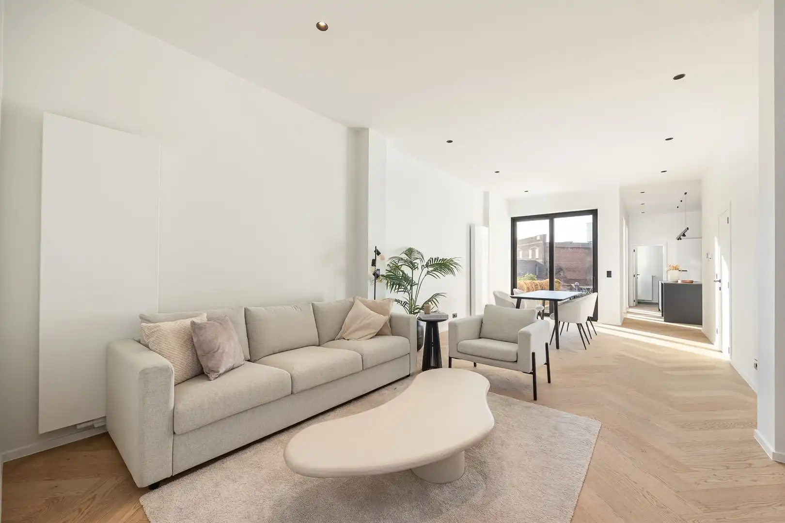 Gerenoveerd appartement met luxe-afwerking en topterras foto 7