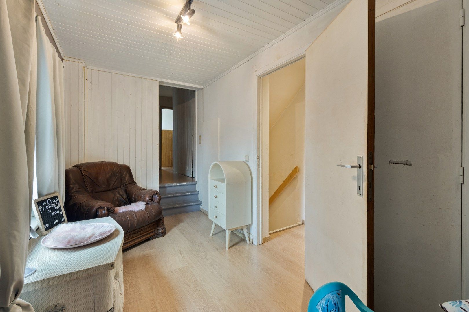 Op te frissen woning in centrum Lauwe! foto 14