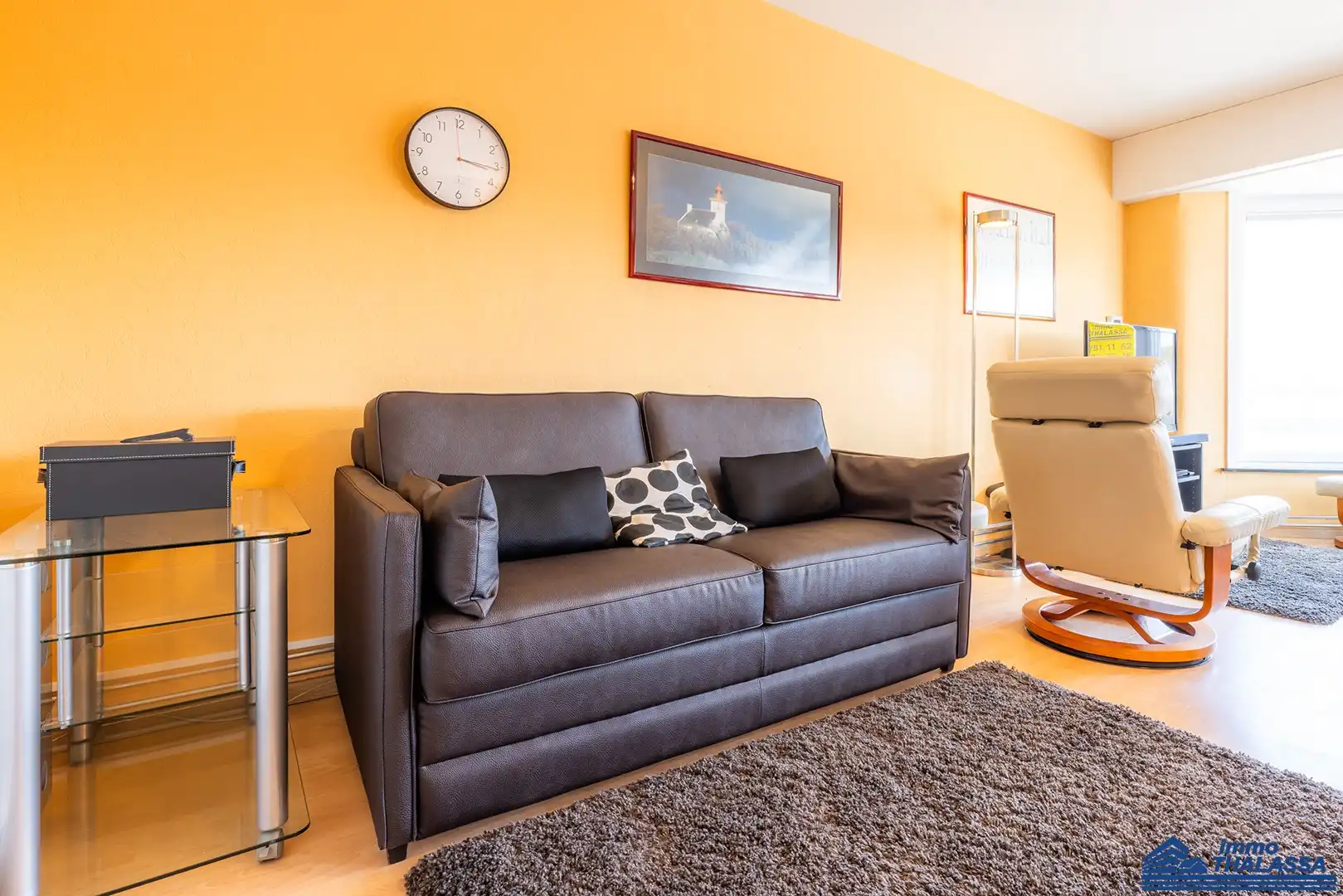 Gemeubeld appartement met extra studio foto 10
