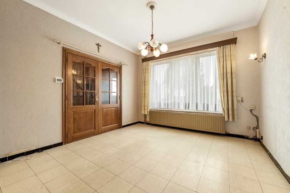 TE RENOVEREN STADSWONING IN SINT-TRUIDEN foto 6