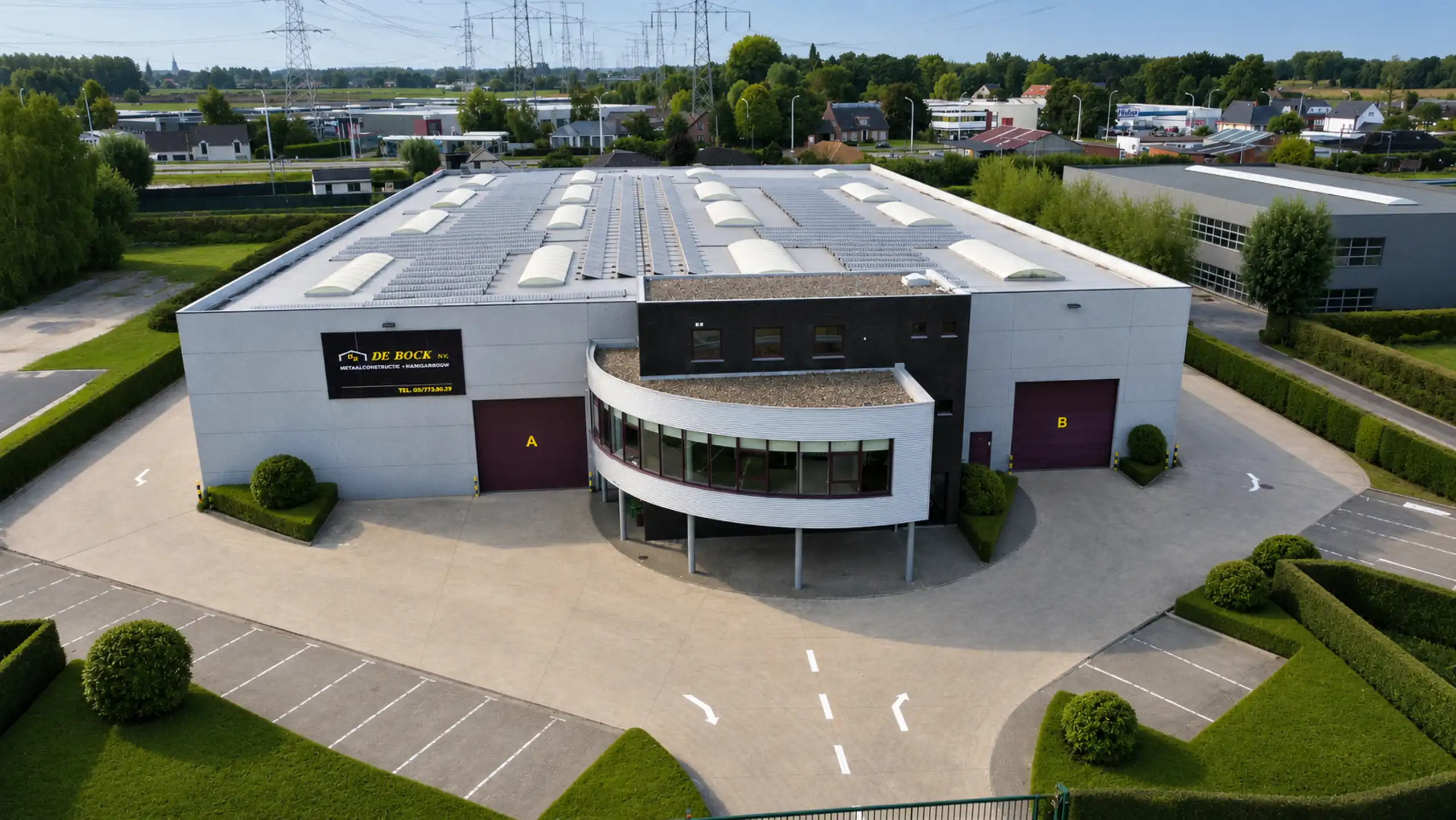 Magazijn met kantoren te huur in Beveren foto {{pictureIndex}}