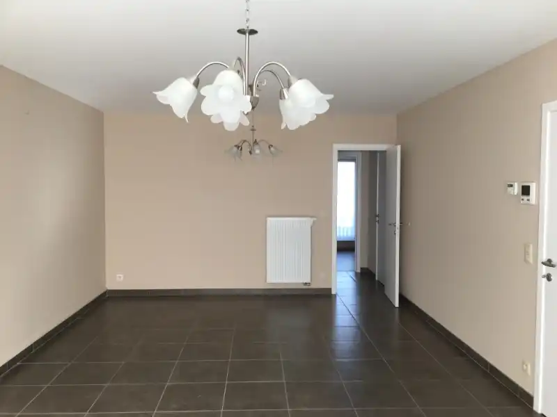 Appartement met twee slaapkamers - ruim terras en garagebox foto 7