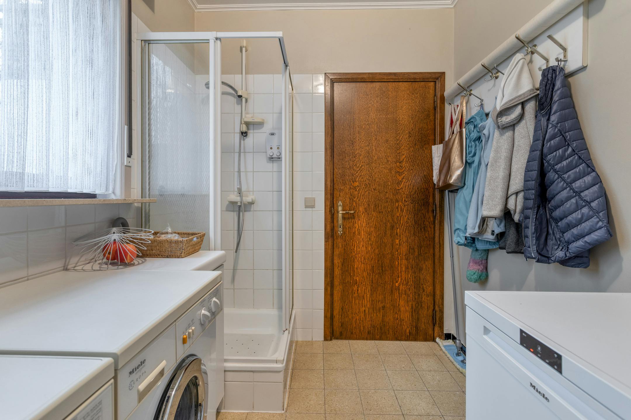 Karaktervolle open bebouwing met véél potentieel te koop in Ursel foto 16