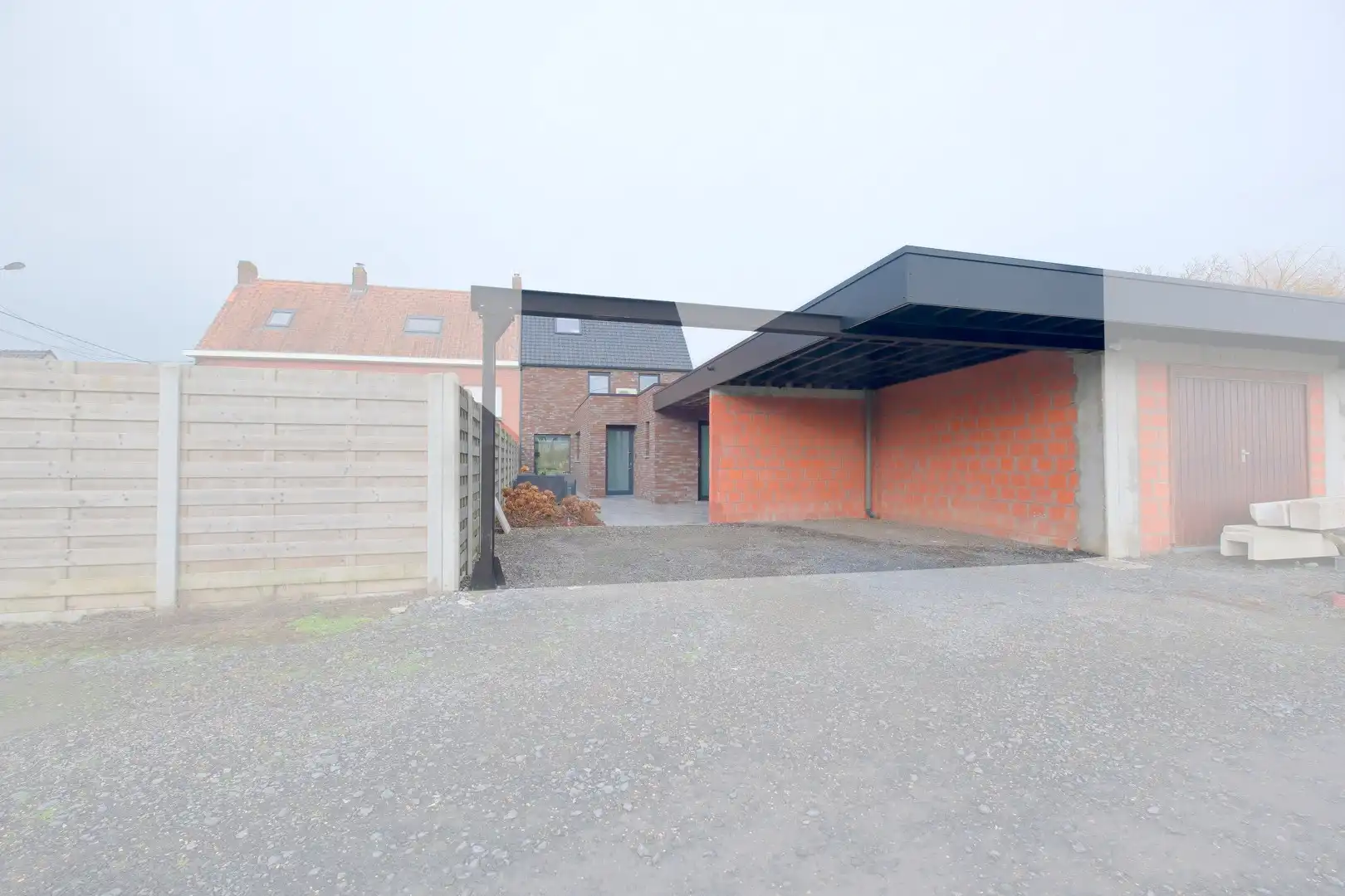 Lichtervelde - Prachtige woning met 3 slpks en staanplaats! foto {{pictureIndex}}