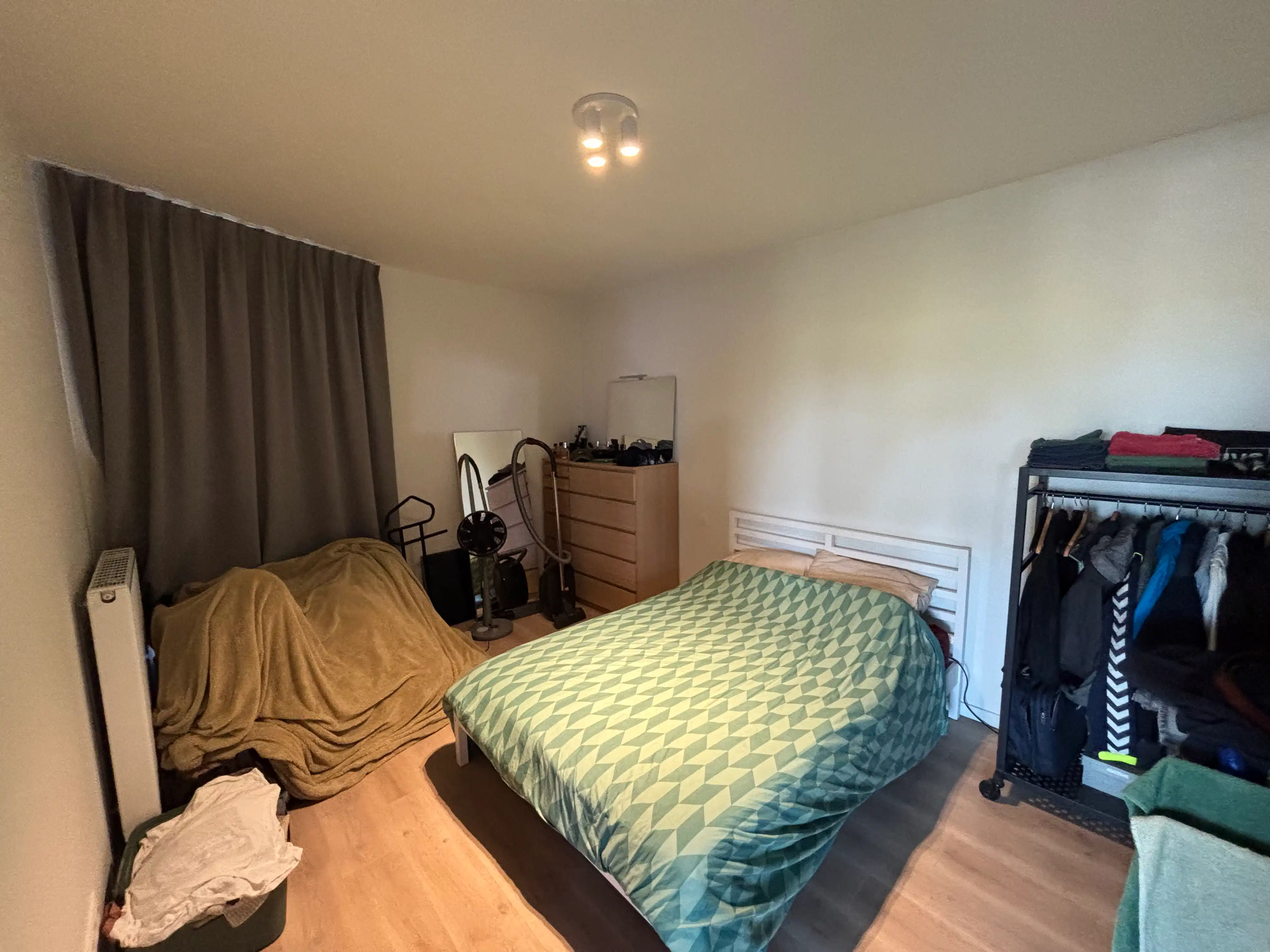 Te Huur: Modern Nieuwbouwappartement in het Hart van Zellik foto 3