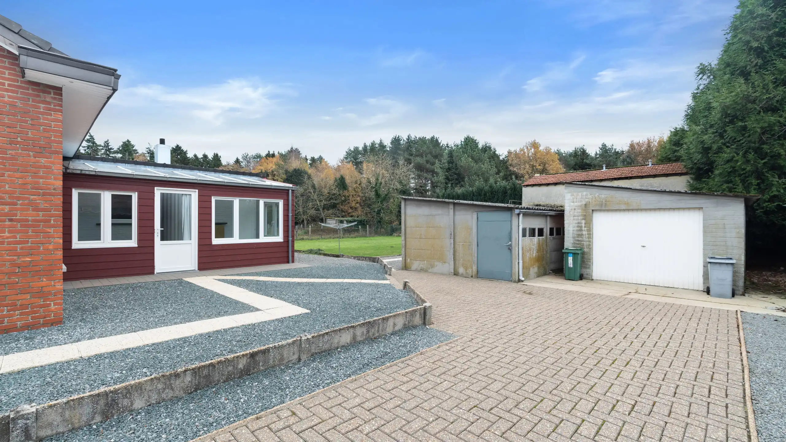 Landelijk gelegen woning op 50 are grond. foto 20