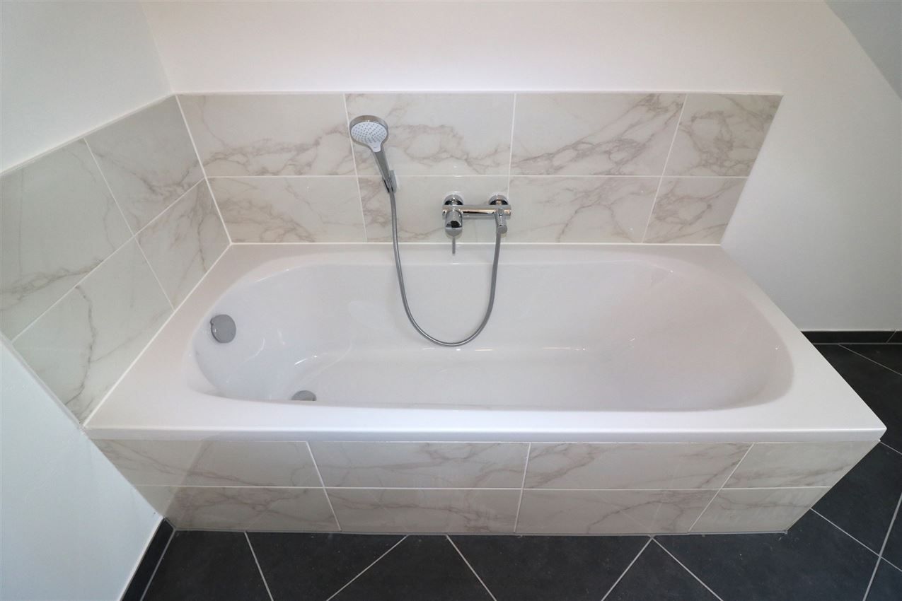 Bijzonder opgevat penthouse, 2 slpk., garage, groot terras foto 27