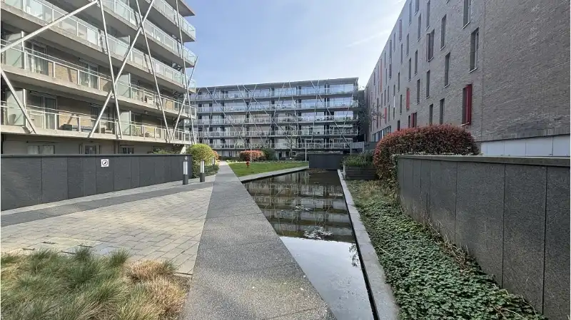 Recent 2-slaapkamerappartement met Terras te huur in Brugge foto 12