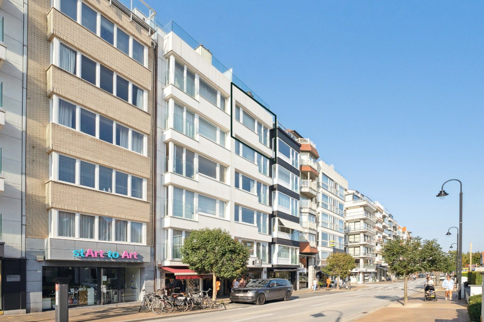 Instapklaar en volledig bemeubeld appartement met prachtig uitzicht in Het Zoute foto 8