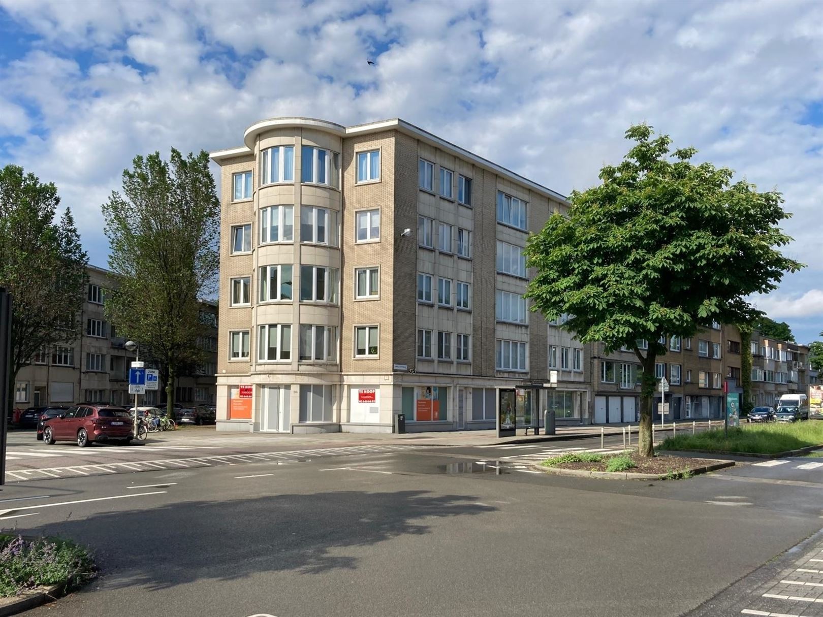 Veelzijdig kantoor op een commerciële hoek in Antwerpen-Zuid foto 2