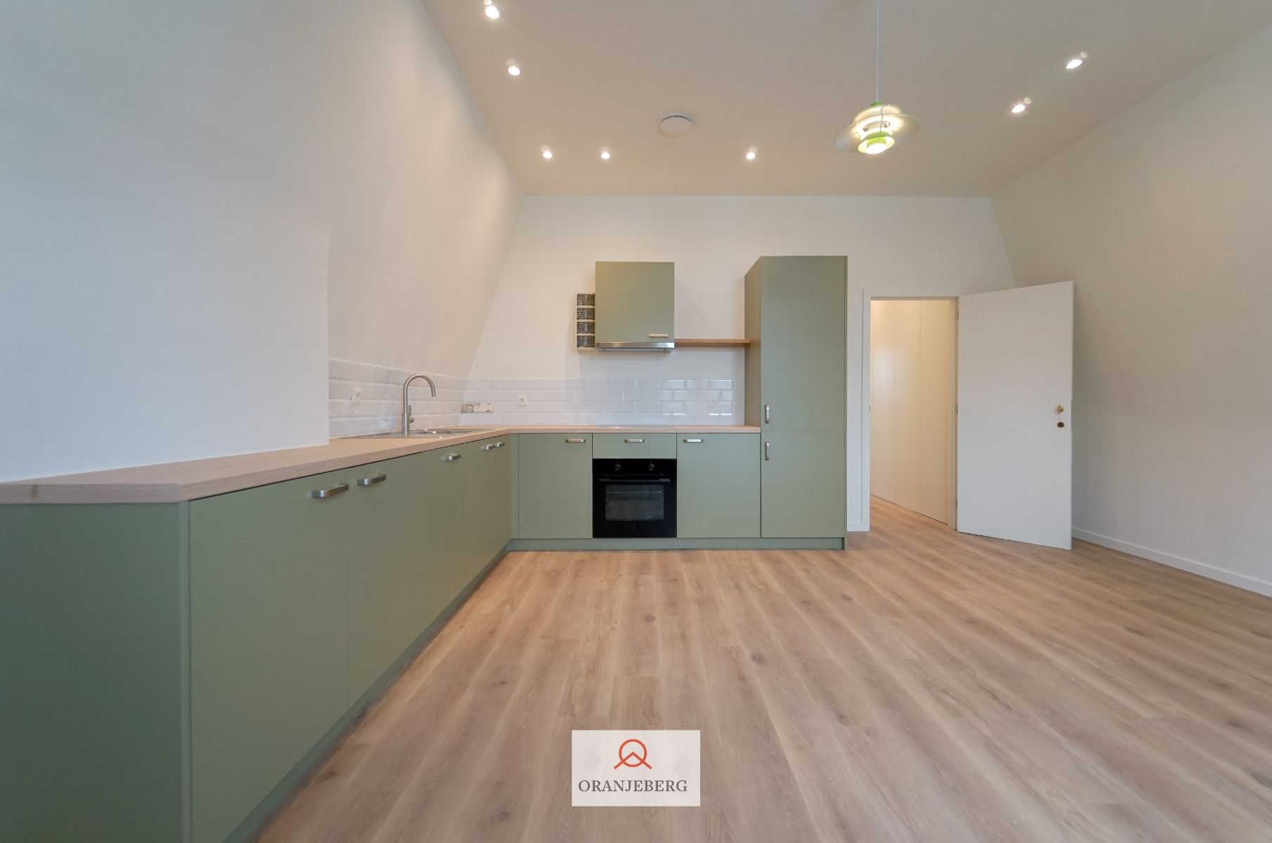 Co-housing woning met 5 slpk's en 3 badkamers foto 45