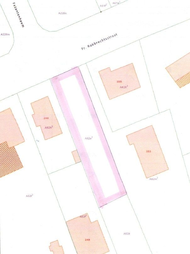 Perceel grond (6a 51ca) gelegen tussen huisnummers 249 en 253 foto 3