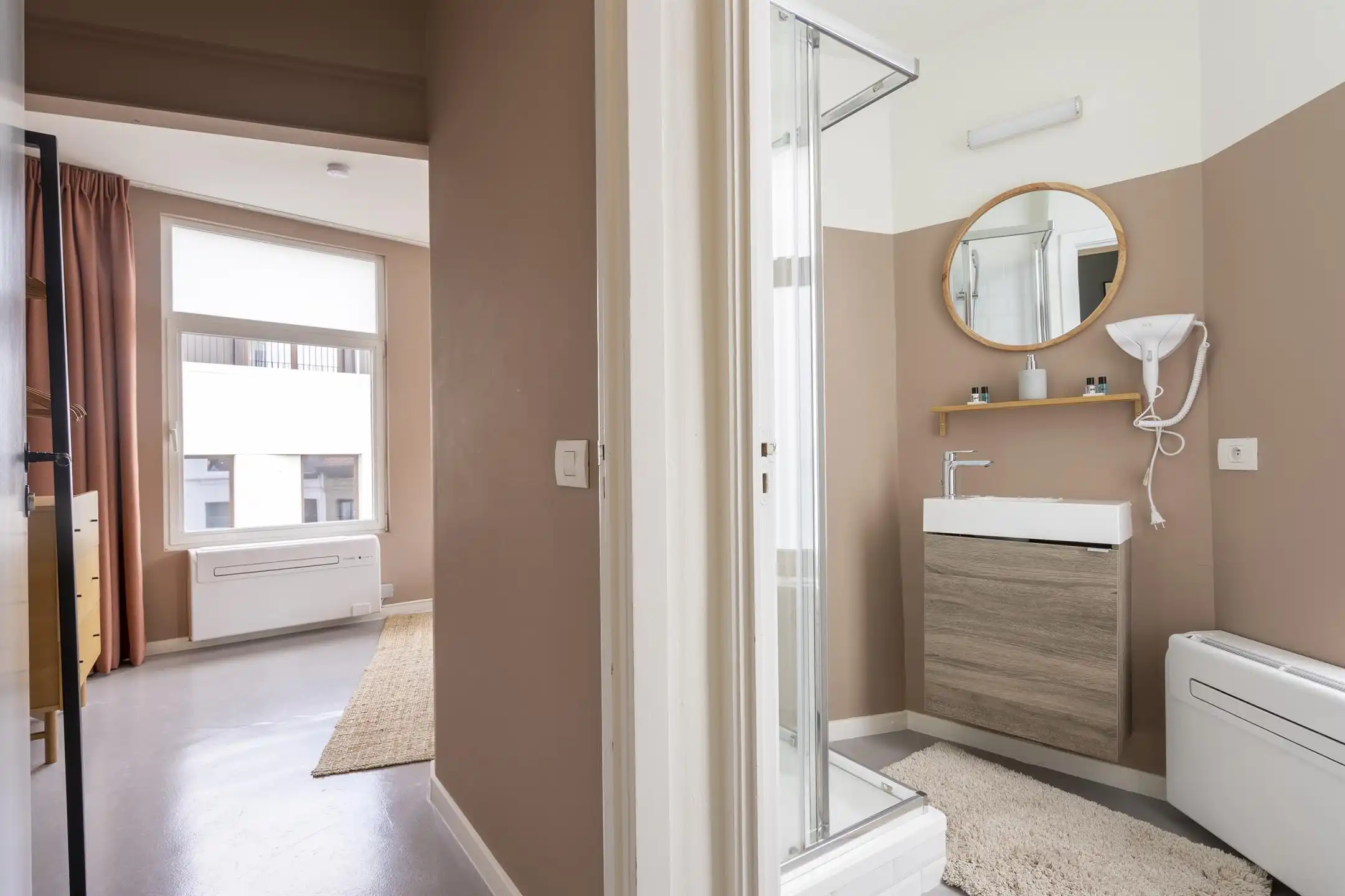 Iconisch hoekpand met drie vergunde duplexen aan het Mechelseplein foto 11