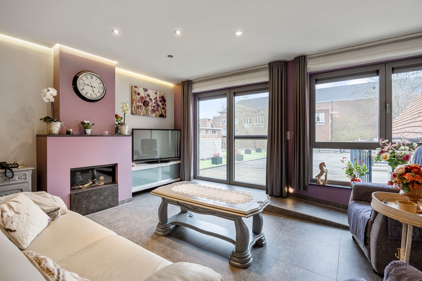 Luxueus wonen in het hart van Sint-Truiden – een unieke kans! foto 3