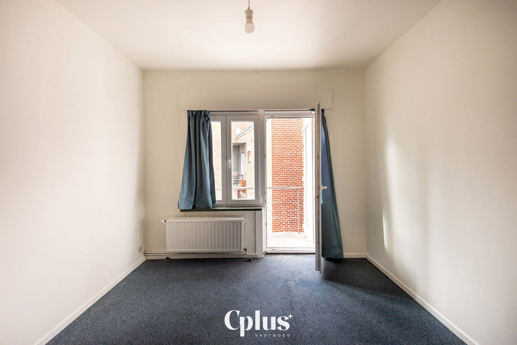 Tweeslaapkamer appartement nabij station - Te koop foto 8