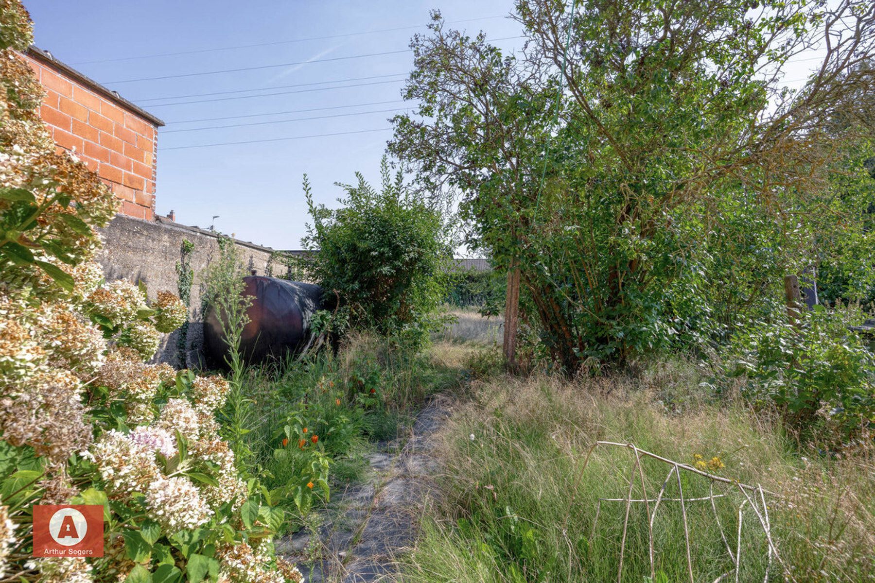 IN OPTIE - Te renoveren gezinswoning op een perceel van 3a 37ca. foto 26