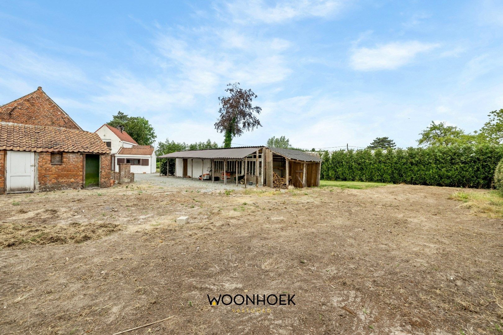 Woning met 2 magazijnen op uniek perceel! foto 27