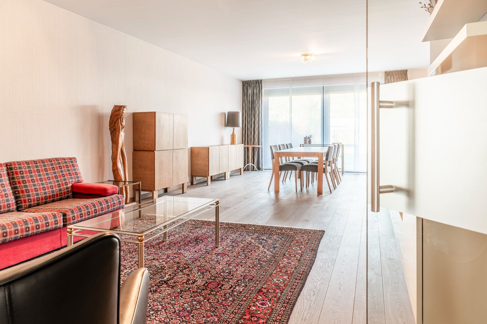 Instapklaar gelijkvloers appartement met tuin + optioneel een garage box! foto 6