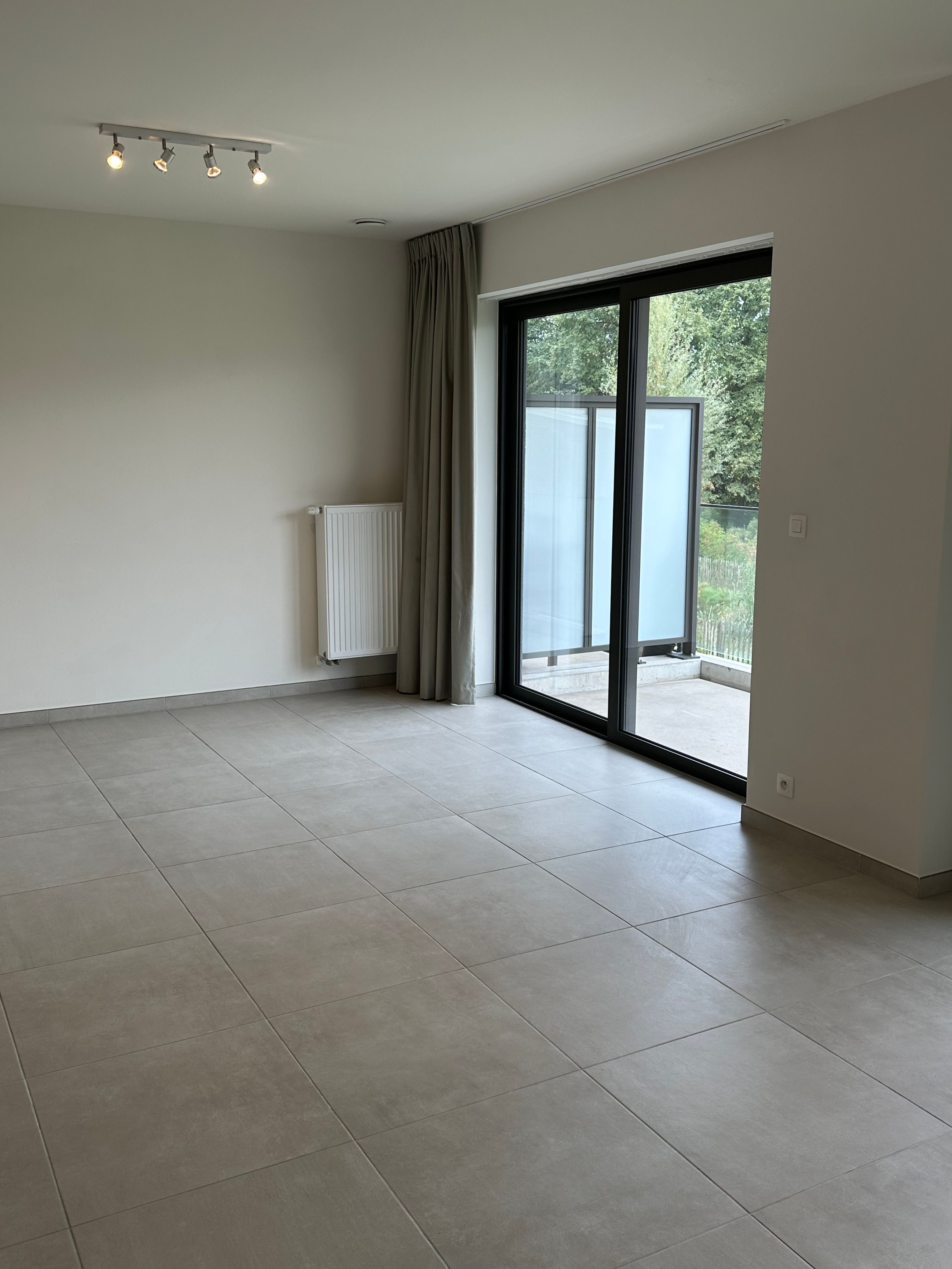 Te huur – Prachtig 2-slaapkamerappartement in Strombeek-Bever (Residentie Kloosterveld) foto 12