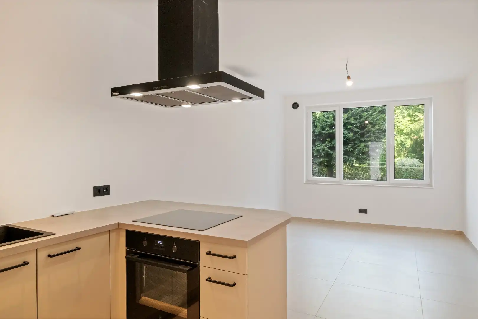 Opbrengsteigendom met 3 erkende appartementen foto 30