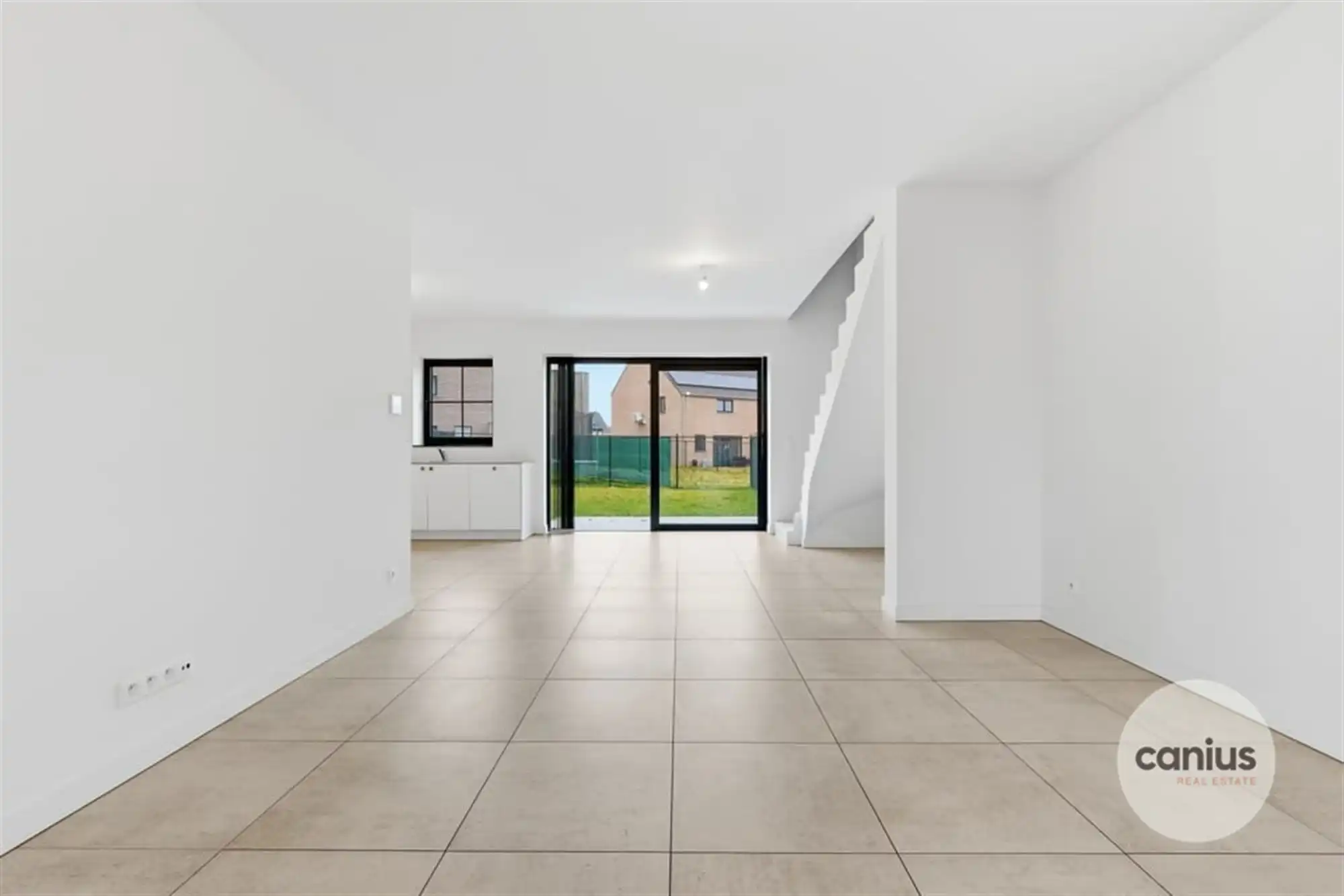 LANDELIJKE WONING MET 3 SLKS & TUIN foto 3