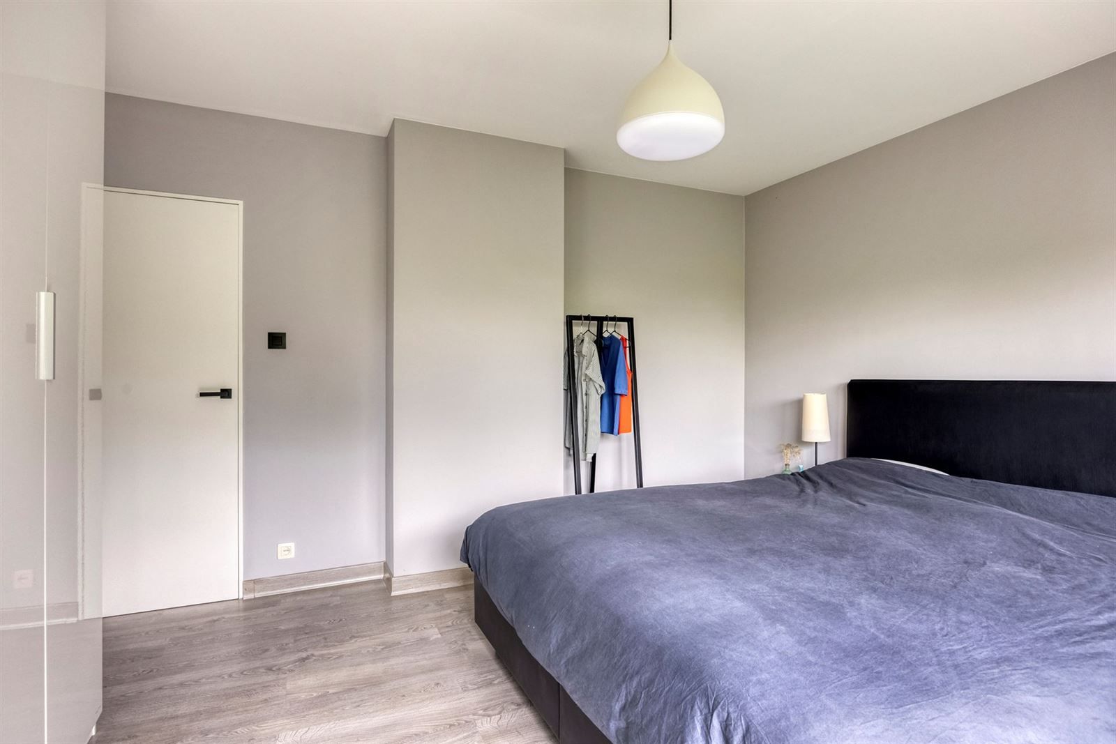 Gerenoveerde villa te koop met 4 slaapkamers foto 14