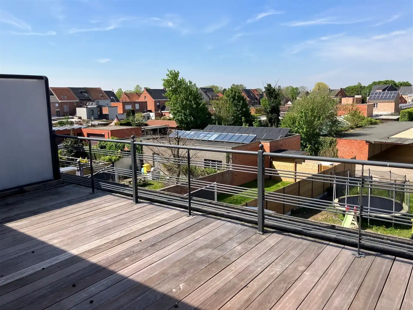 Appartement, 2 slaapkamers, terras. foto 3