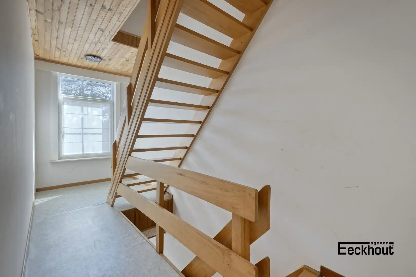Voormalige pastoriewoning met grote, zonnige tuin op charmante ligging! foto 11