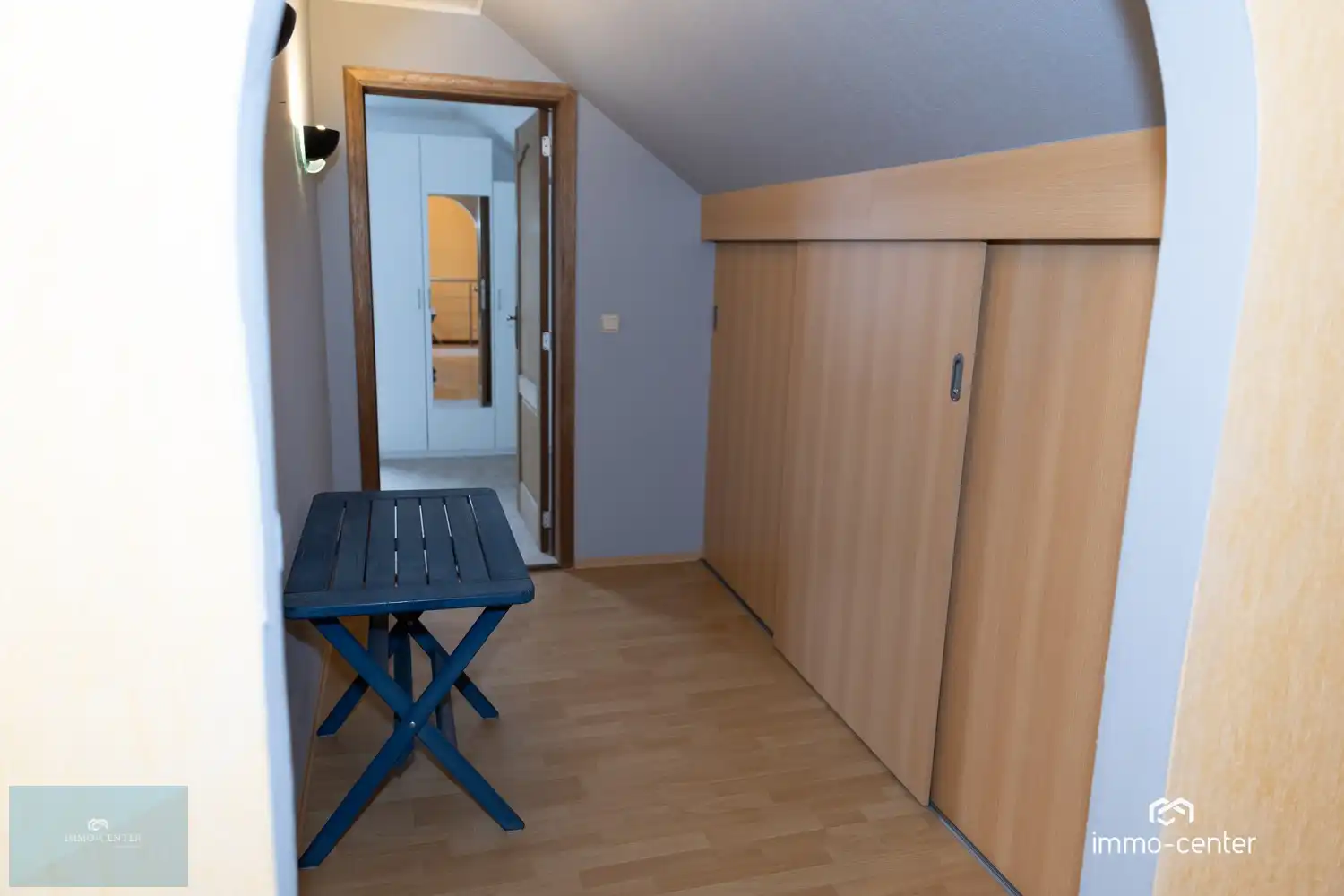 Te koop: Ruime open bebouwing met 3 slaapkamers, garage en tuin op 492 m² in Opglabbeek - Instapklare woning. foto 15