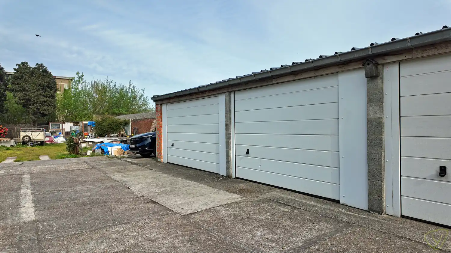 Garage te huur in het centrum van Eeklo! foto 2