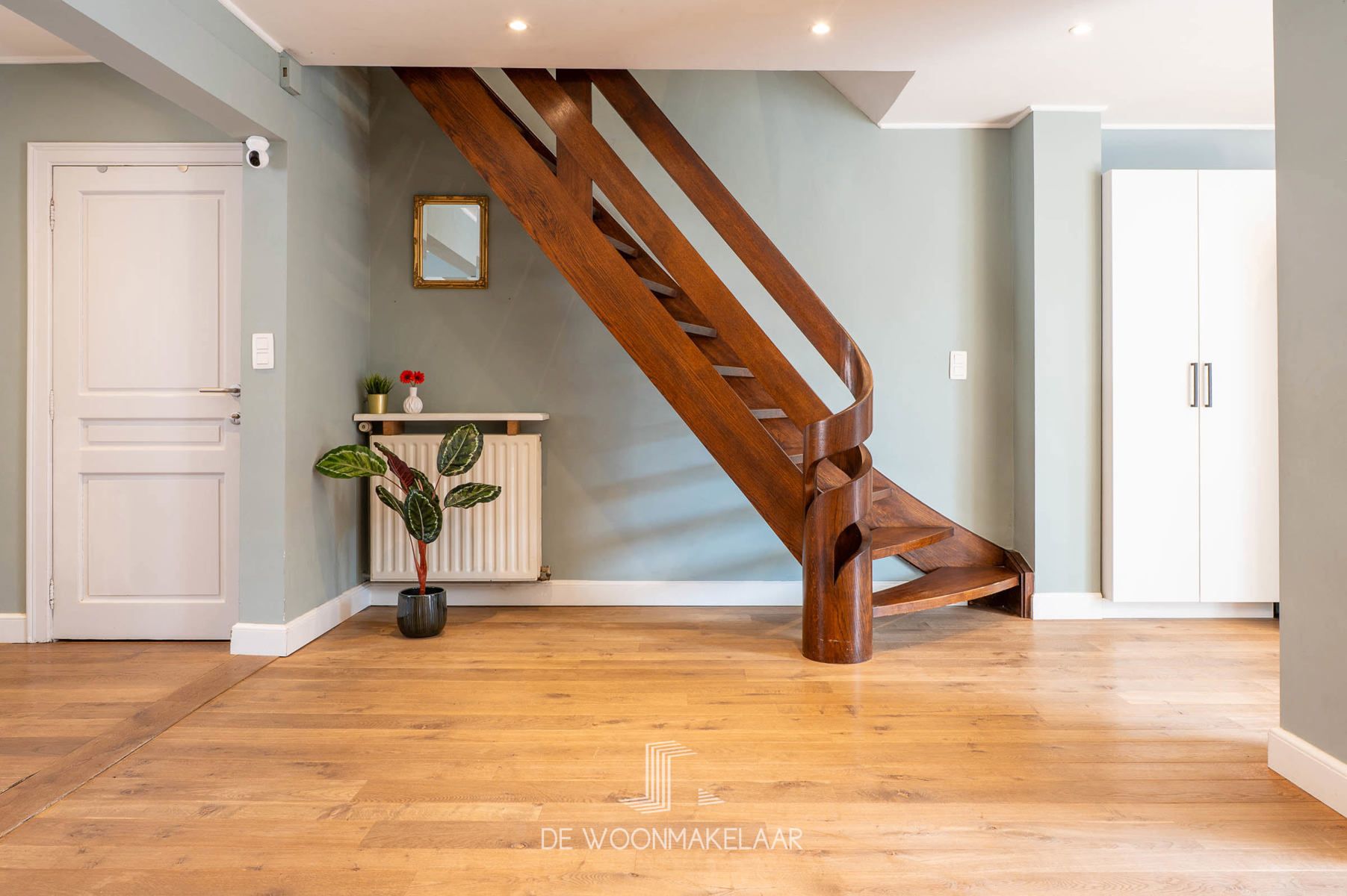 Stijlvolle woning met 3 SLK's, tuin en oprit nabij Boom park foto 11