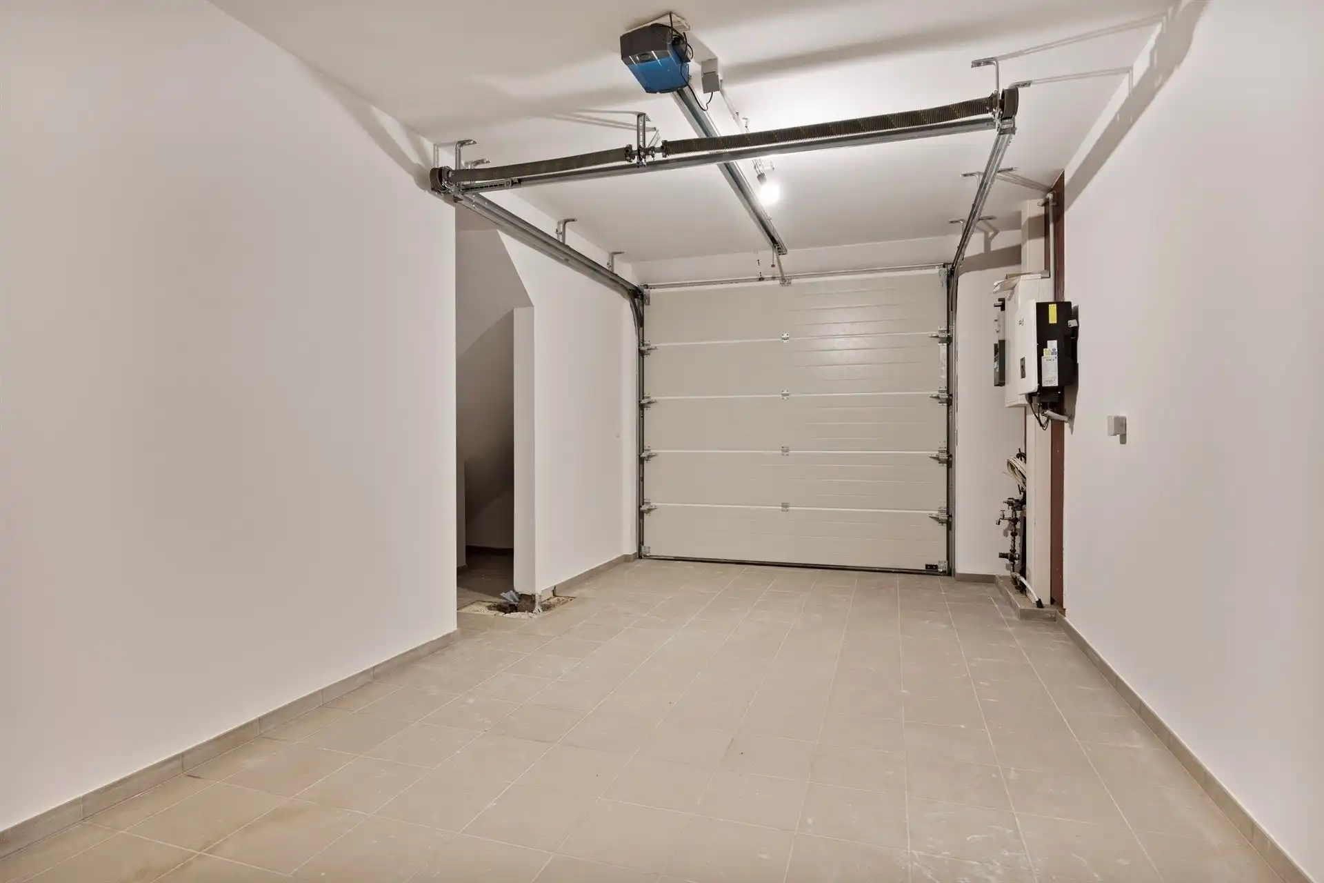Nieuwbouw woning nabij centrum foto 22