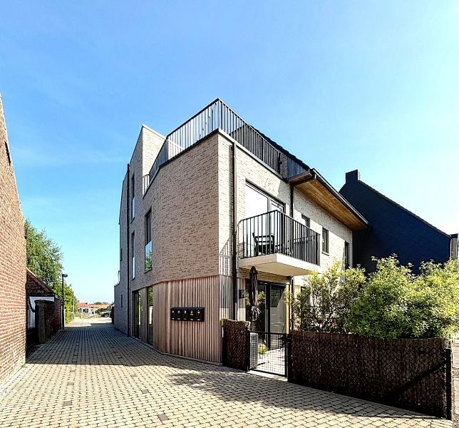 Modern APPARTEMENT foto {{pictureIndex}}