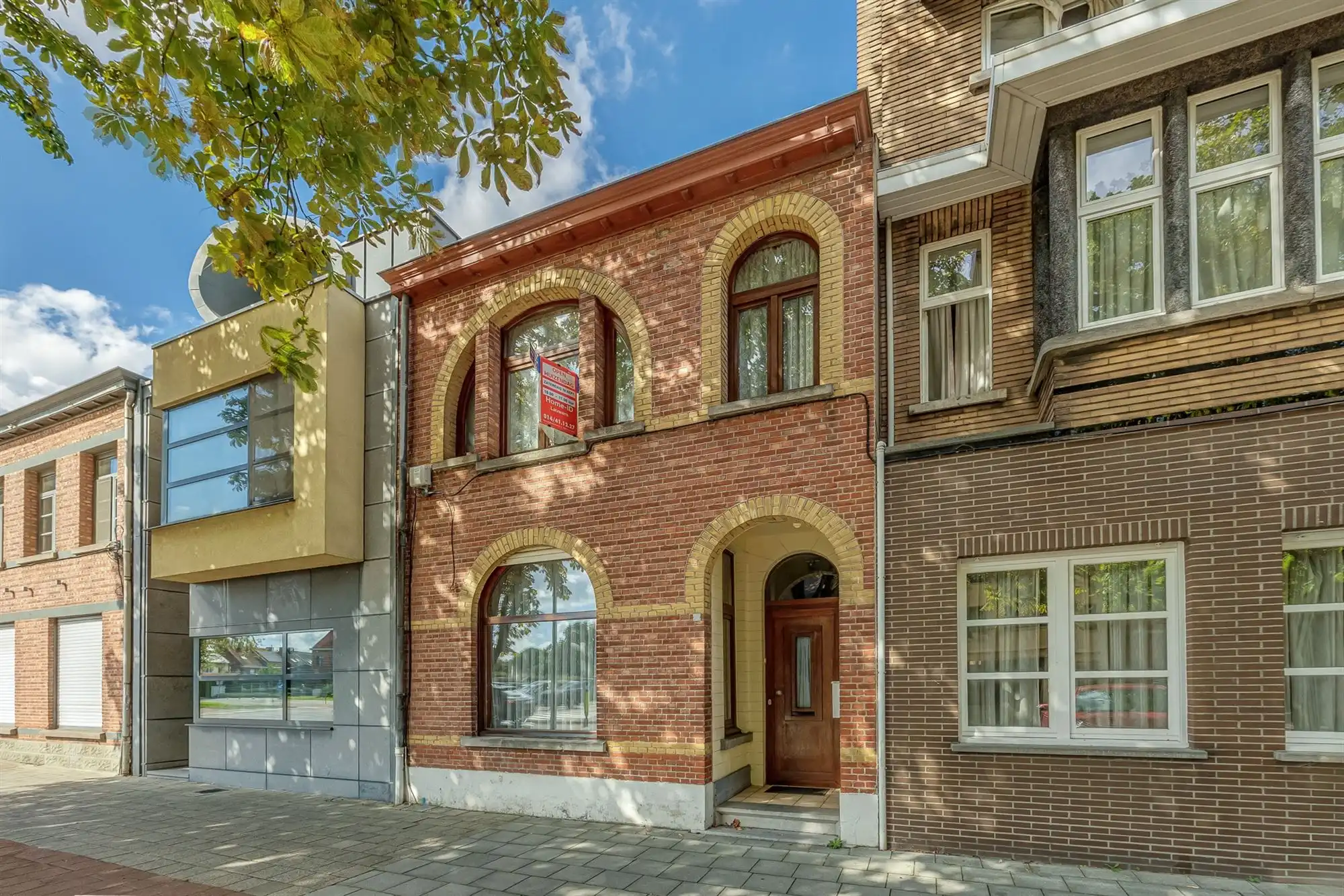 Karaktervolle woning met potentieel tot 4 slpk en garage foto 2