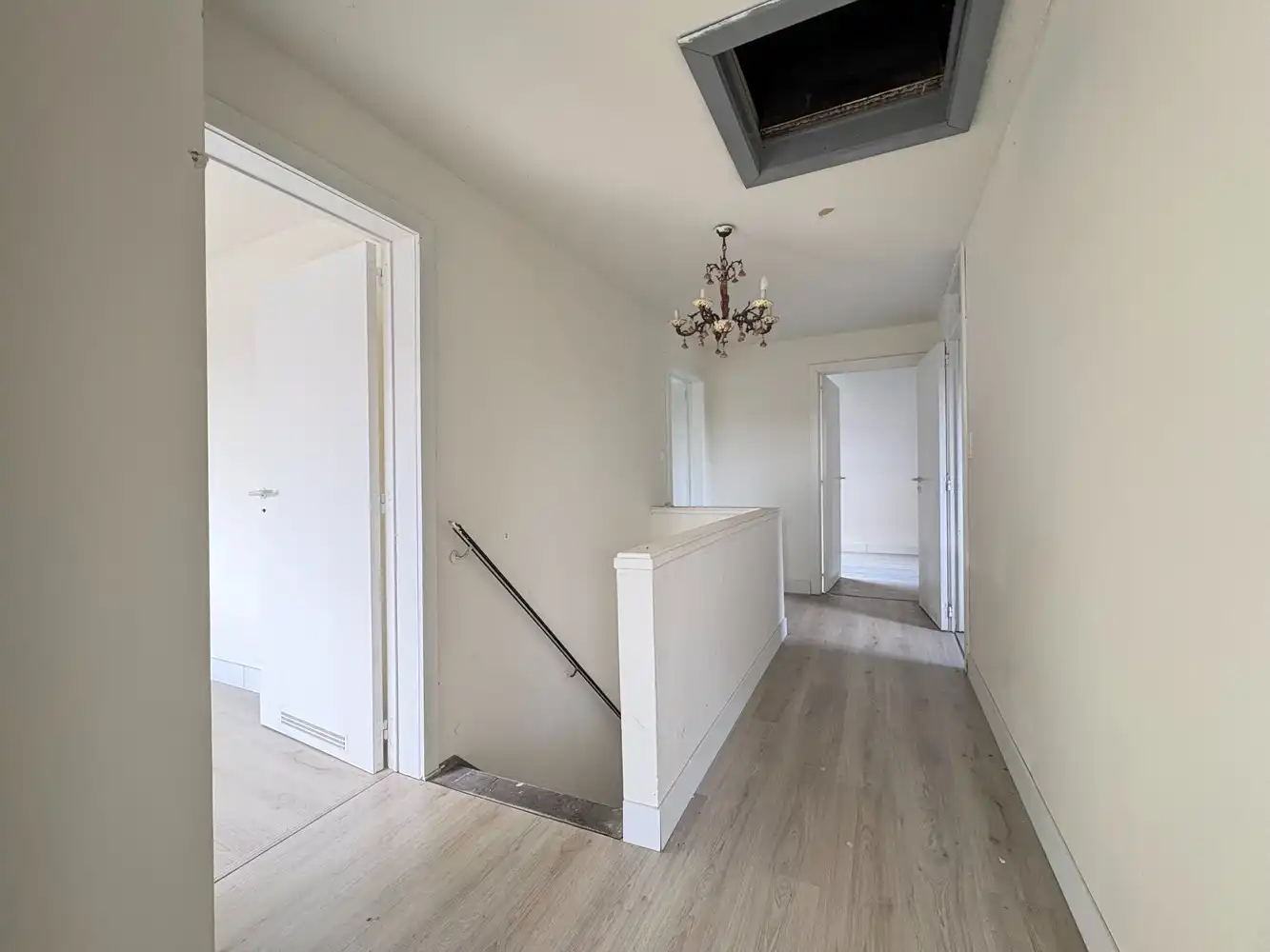 Lichtrijke gezinswoning met 4 slaapkamers foto 5