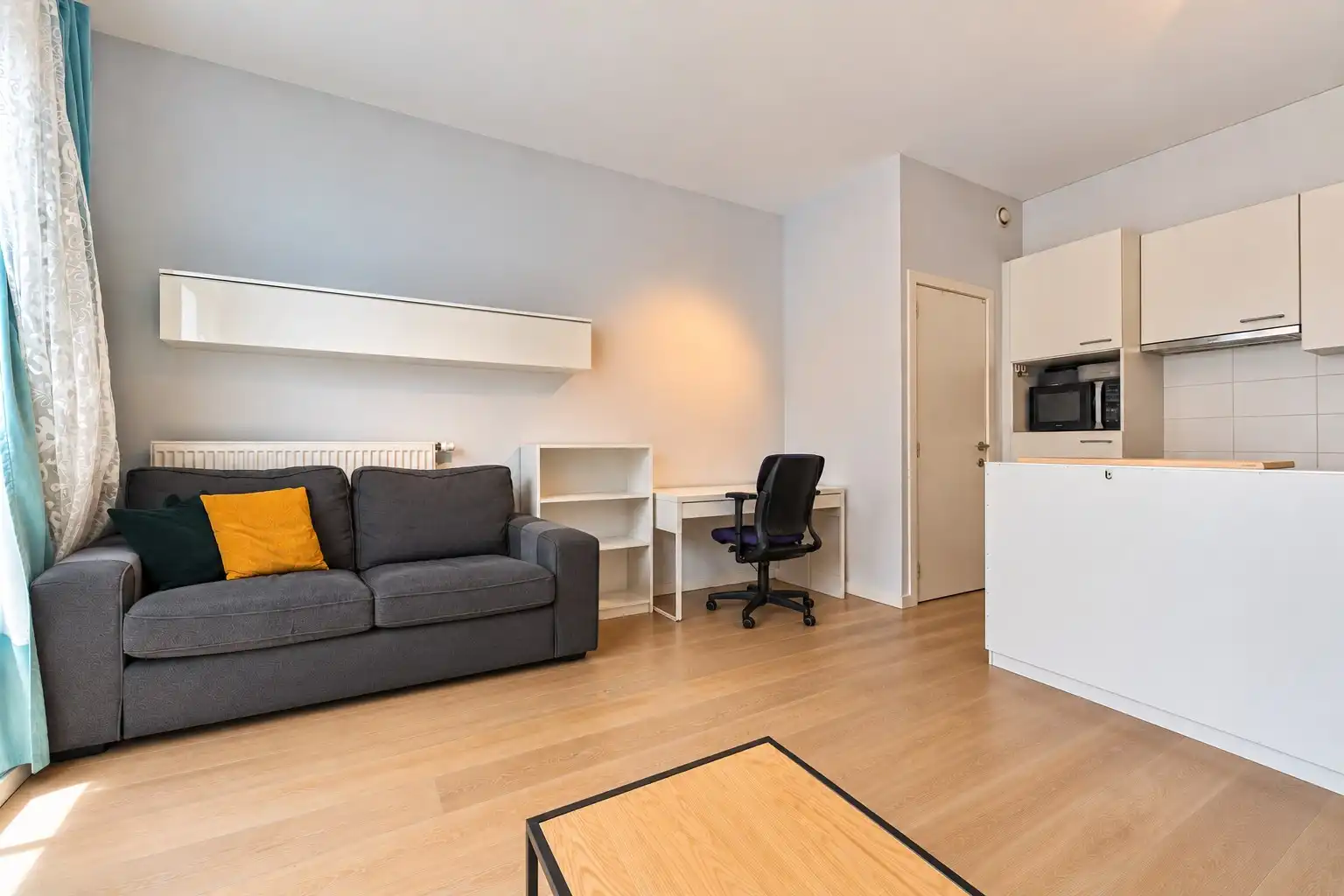 Instapklaar appartement + parking op toplocatie in Leuven foto 2