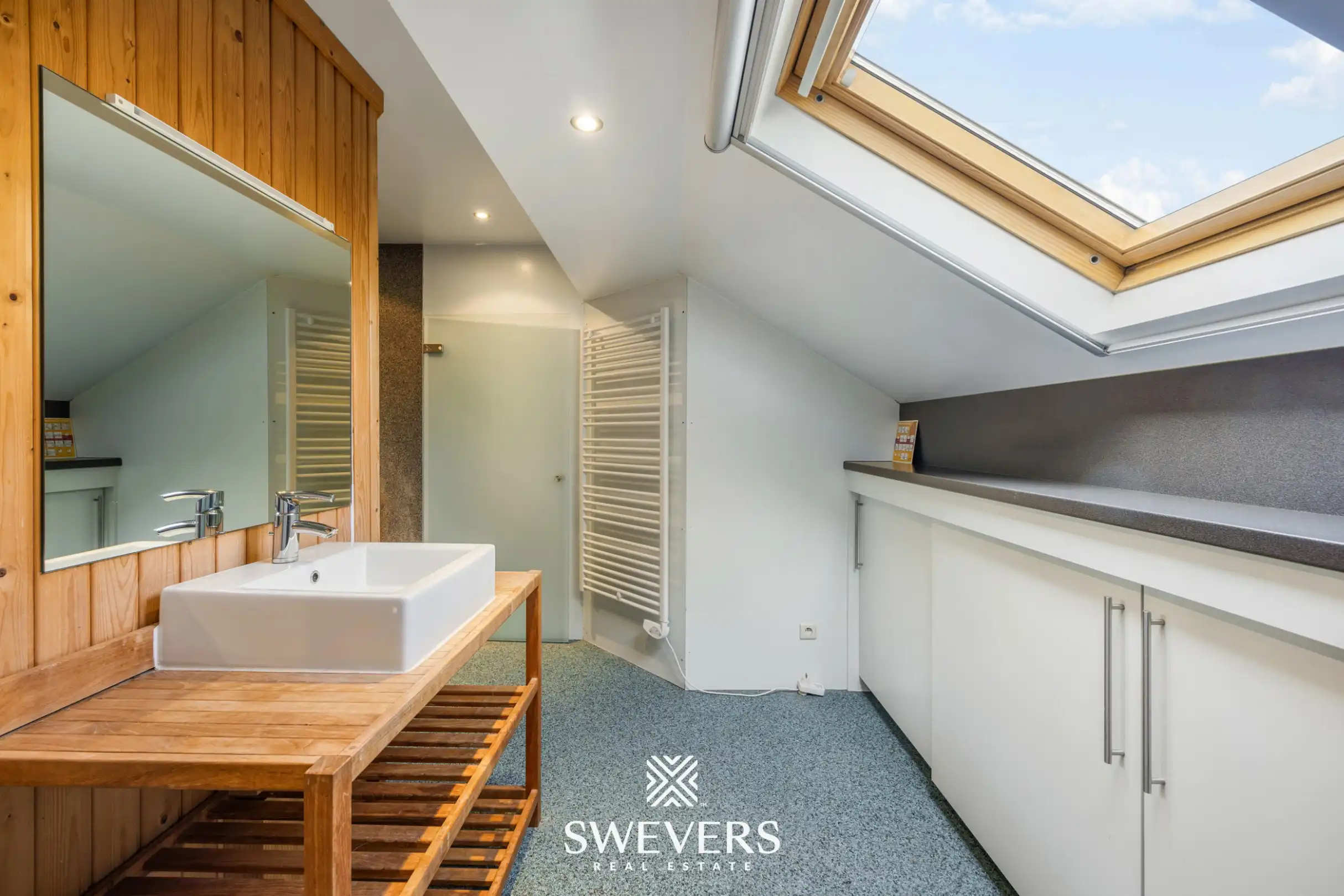 Ruime open bebouwing met 5 slaapkamers en grote tuin in Diepenbeek foto 25