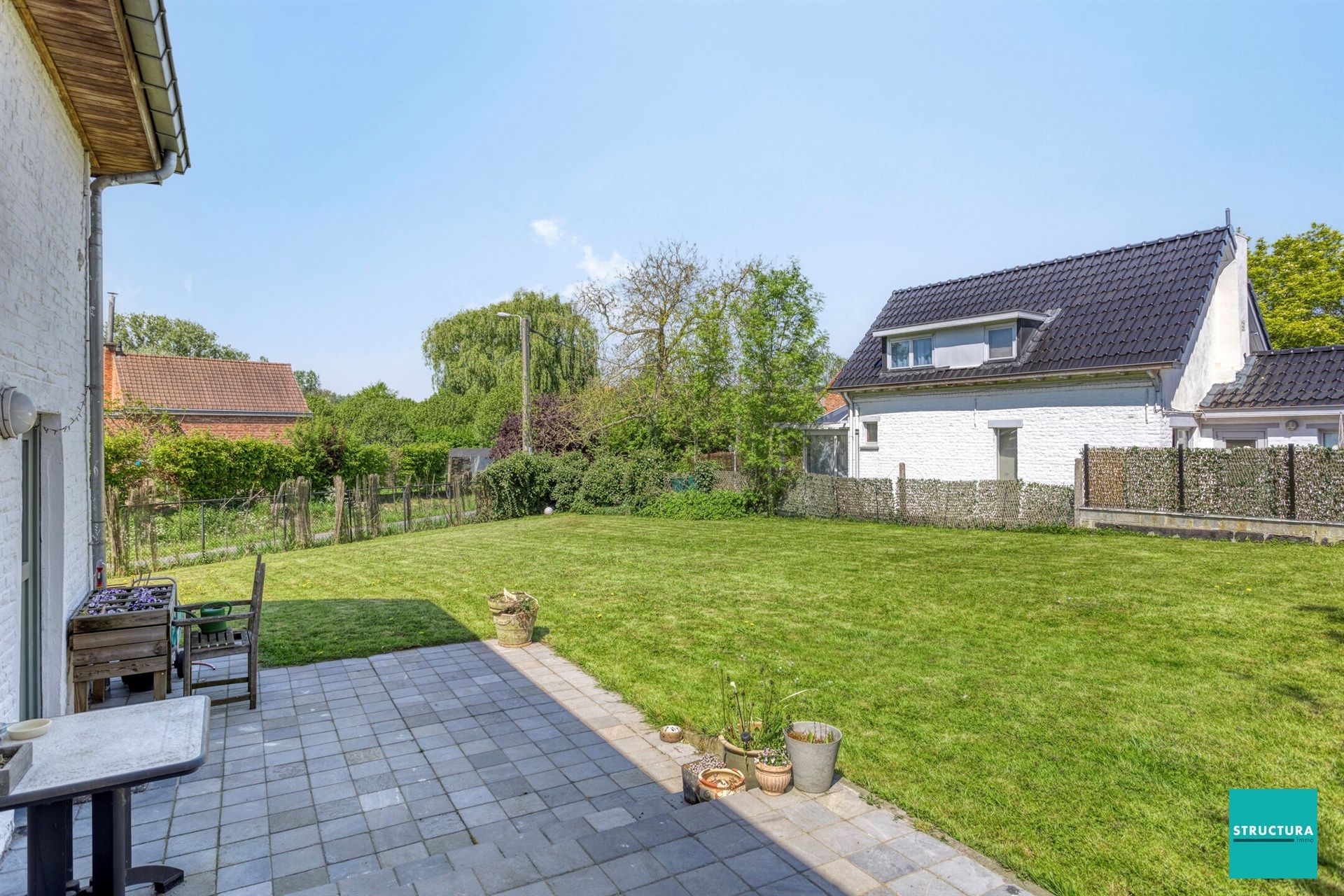 Charmante woning in het idylische Bollebeek! foto 3