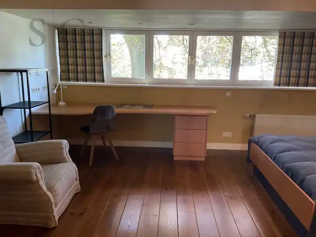 Interbellum villa in Bree centrum foto 48