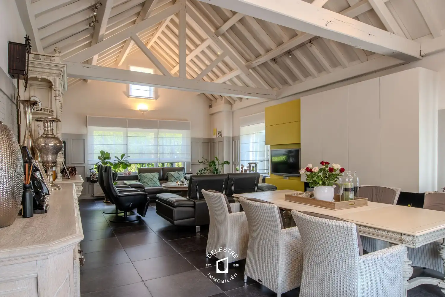 Unieke eigendom met villa, zalige tuin, werkplaats en talrijke mogelijkheden in Okegem foto 9