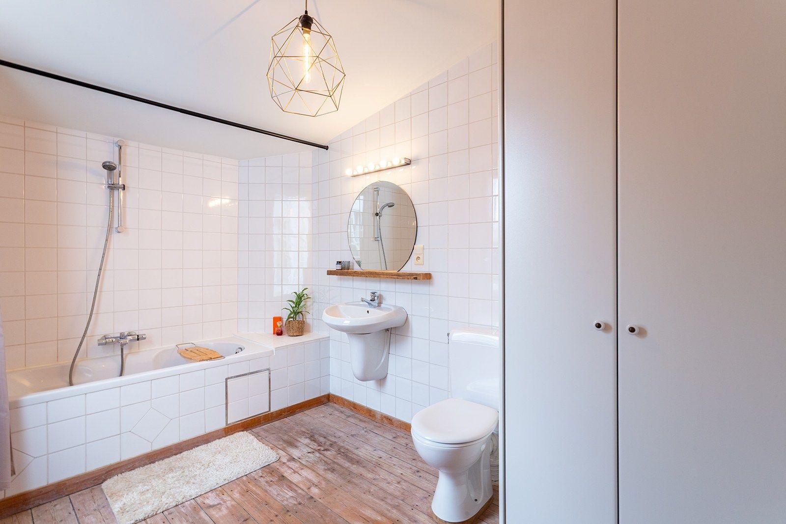 Knus, compleet en charmant wonen foto 12