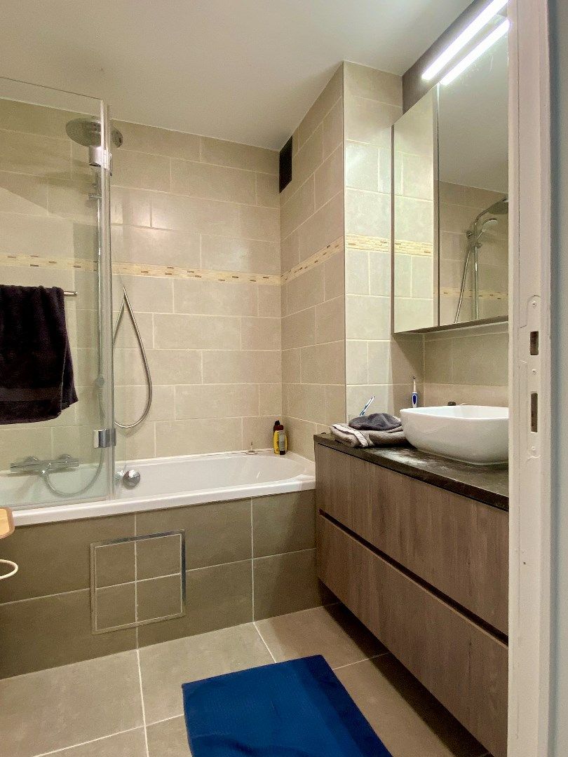 Centraal gelegen appartement met 2 slaapkamers. foto 4