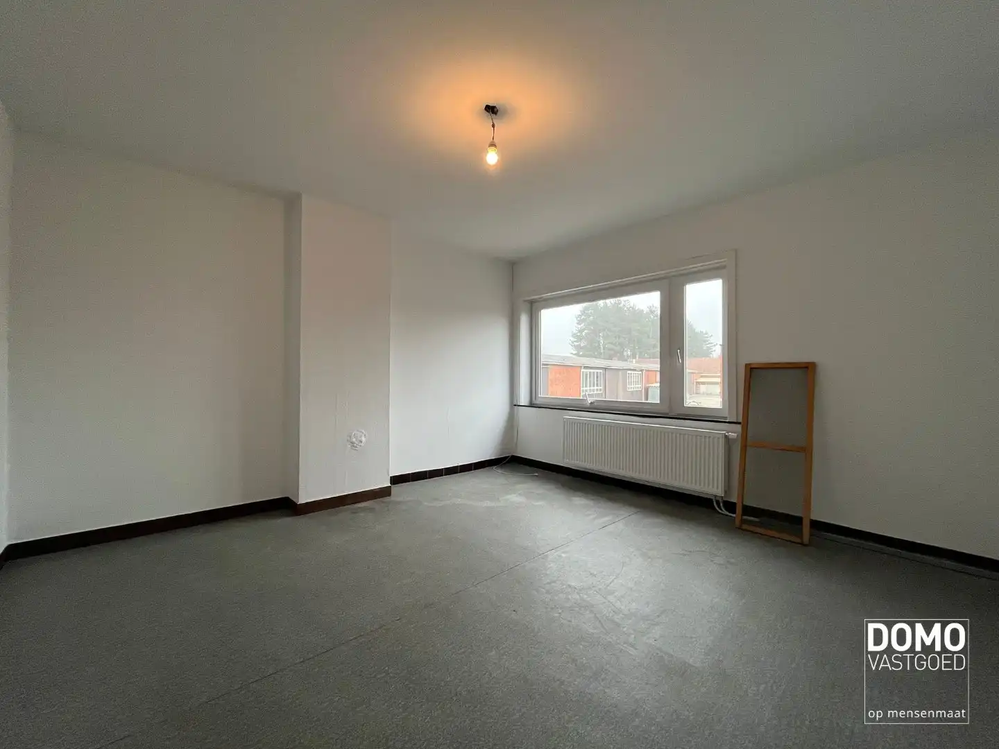 RUIME HALFOPEN WONING MET 3 SLAAPKAMERS IN LUMMEN  foto 11